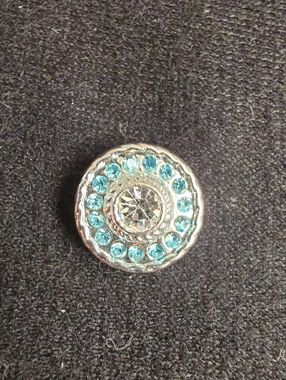 STYLE DOTS Original Snap Clear with Aqua Crystals